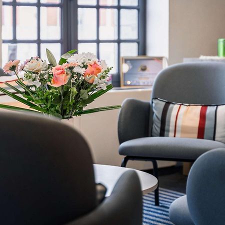 Ibis Styles Vannes Gare Centre Esterno foto