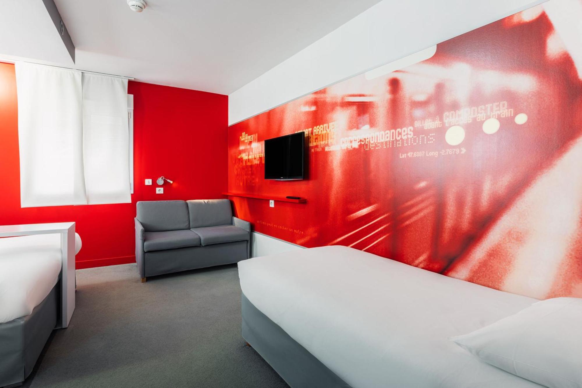 Ibis Styles Vannes Gare Centre Esterno foto