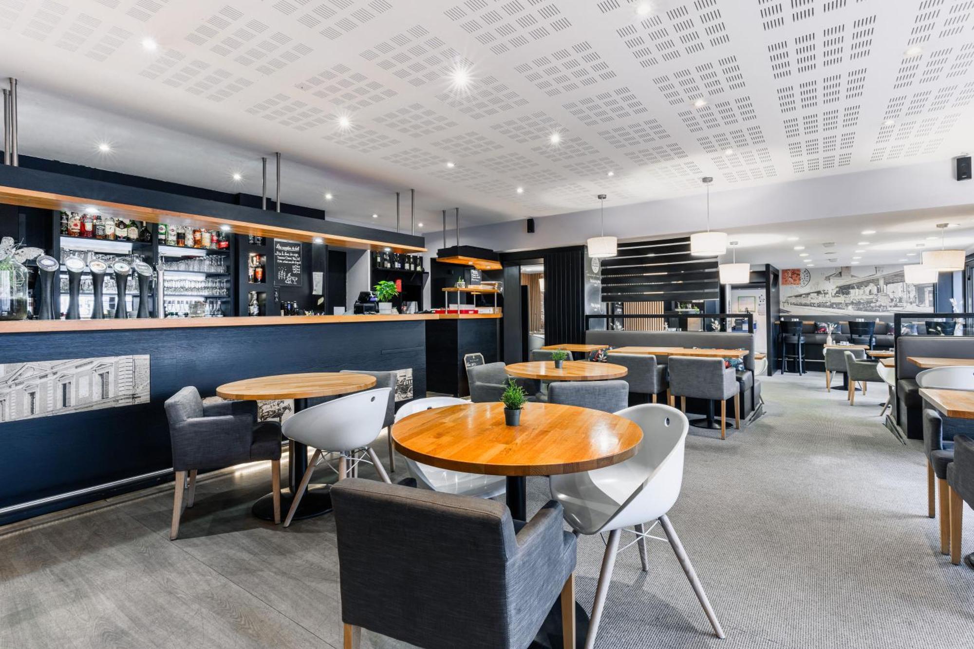 Ibis Styles Vannes Gare Centre Esterno foto