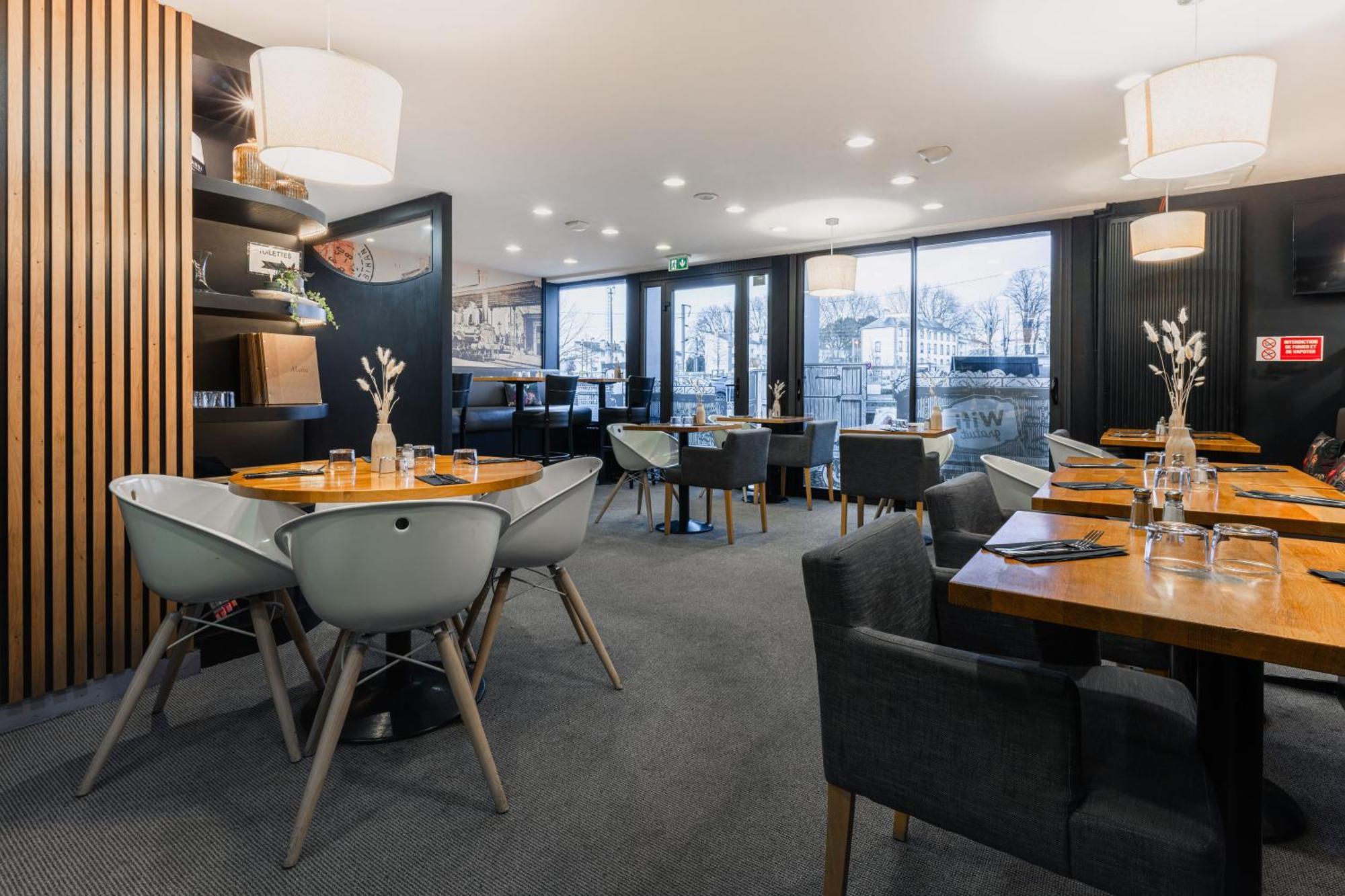 Ibis Styles Vannes Gare Centre Esterno foto