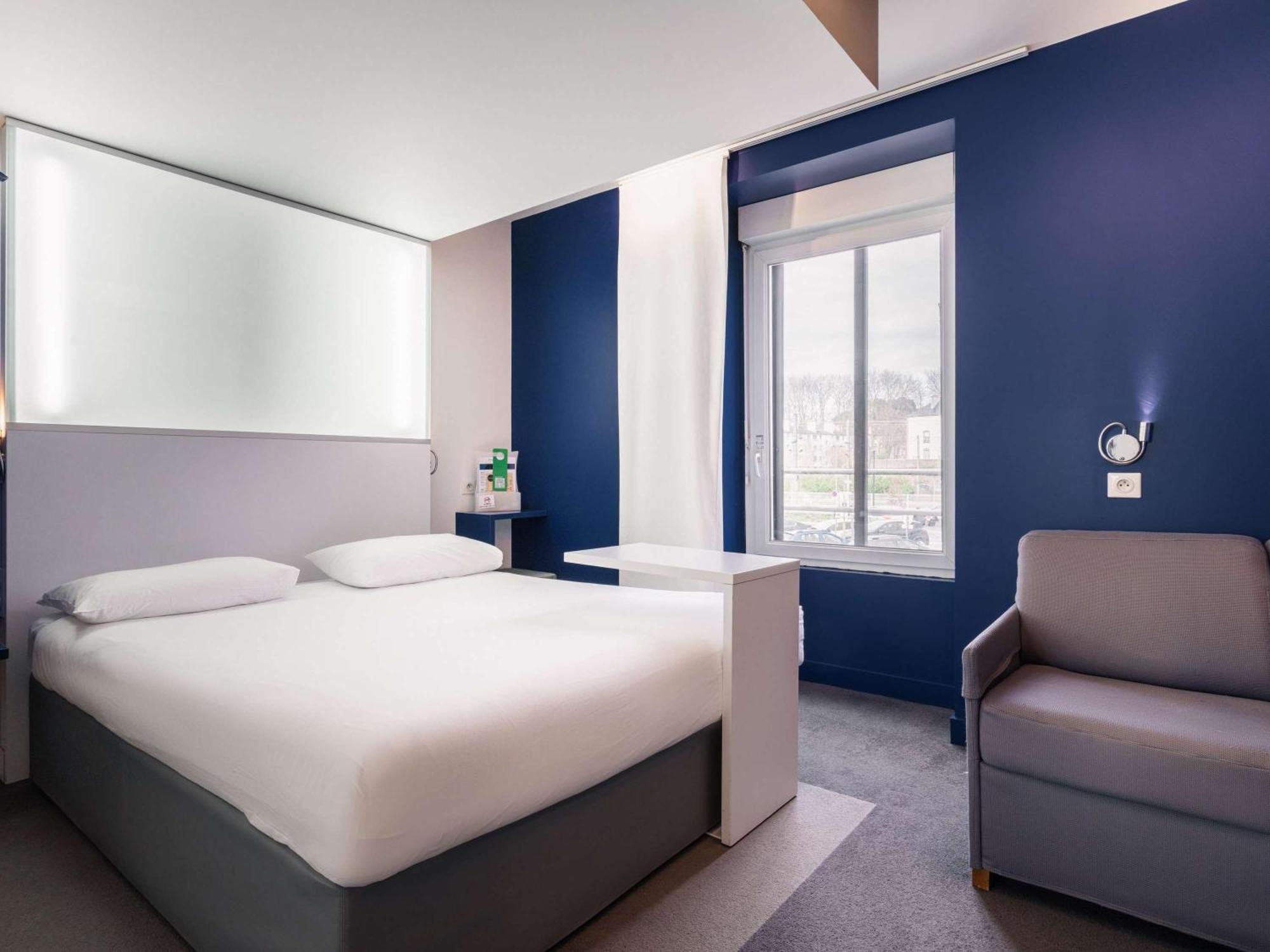 Ibis Styles Vannes Gare Centre Esterno foto